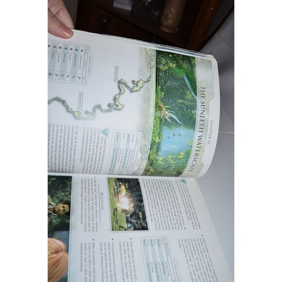 Final Fantasy XIII: Complete Official Guide Strategy Book RPG - Picture 7 of 8